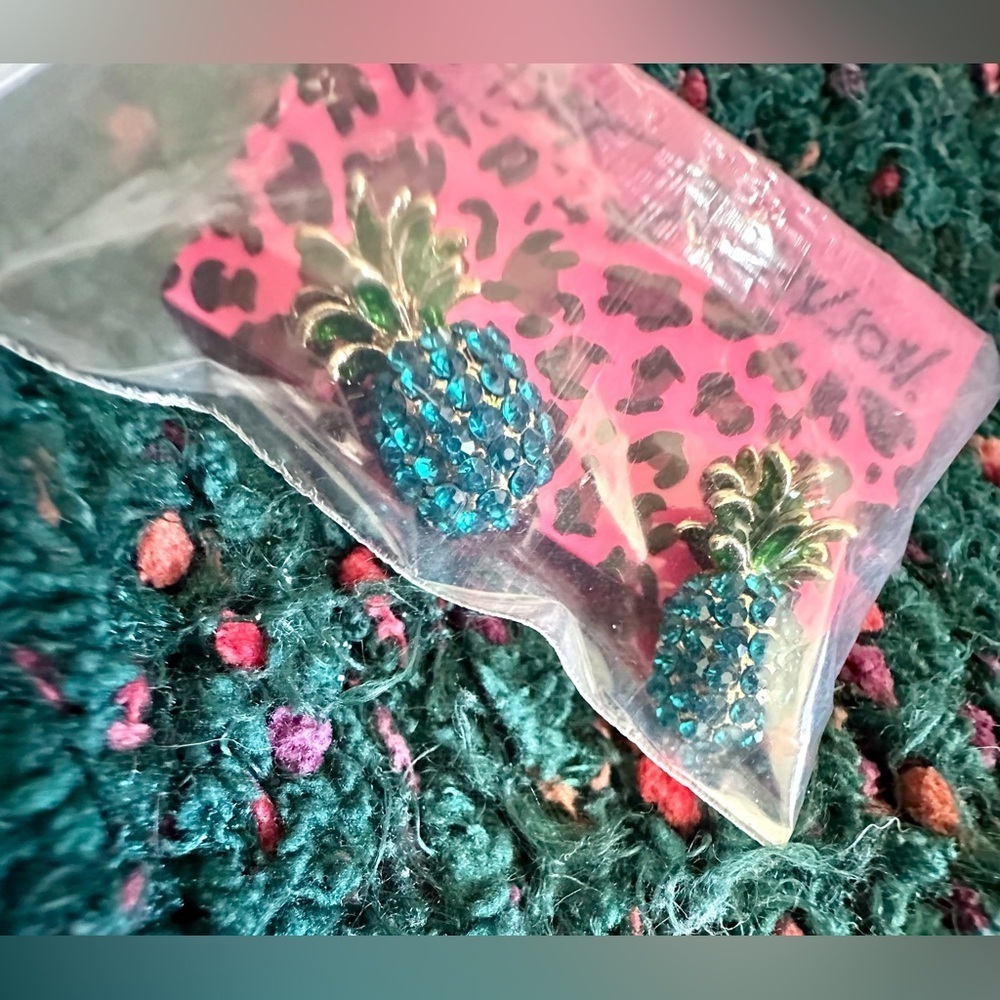 Betsey Johnson Pineapple Set — Necklace, Brooch + Earrings | NWT Vintage - Picture 14 of 16